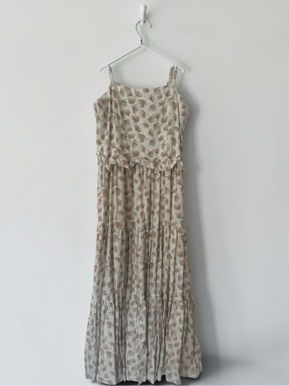 Rylee and Cru Neutral Leaf Print Maxi Dress